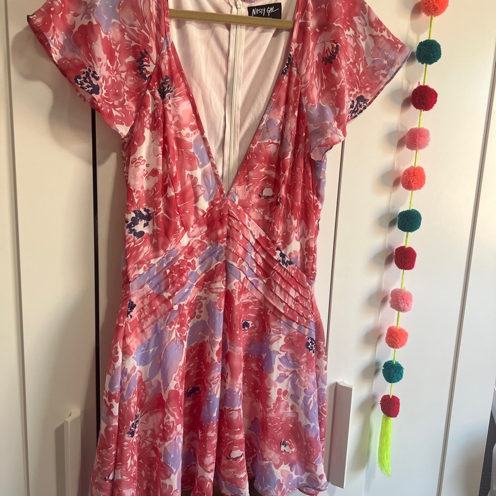 Nasty Gal Pink and White Floral Dress